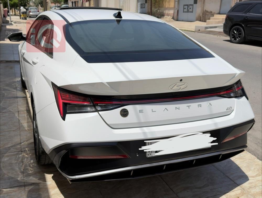 هيونداي النترا